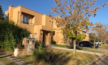 Venta Casa APTO CREDITO en Barrio San Isidro Labrador Villanueva Tigre