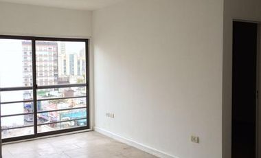 Dpto 2 amb   2 baños Lomas centro Apto profesional