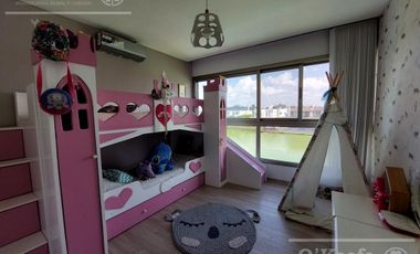 Casa en venta - Barrio Nuevo Quilmes - excelente ubicación con salida a la laguna principal.