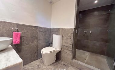 Moderna casa de diseño en venta en Arenas Del Sur
