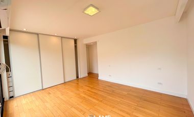 Moderna casa de diseño en venta en Arenas Del Sur
