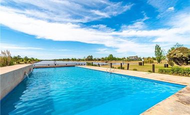 Terreno en  Puerto Roldán