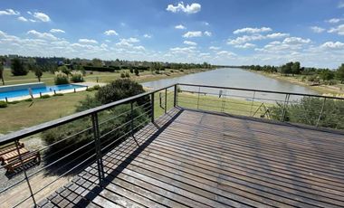 Terreno en  Puerto Roldán