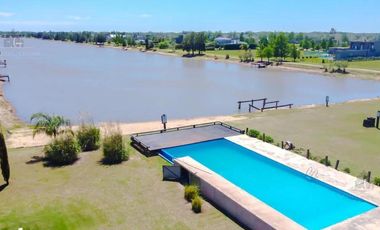 Terreno en  Puerto Roldán