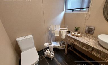 Casa en venta, 4 ambientes en Quilmes. Barrio Cerrado Barrancas de Guido.