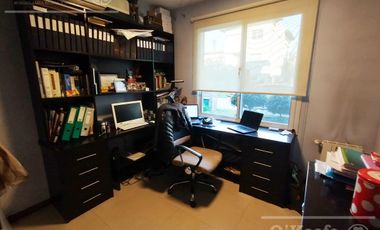Casa en venta, 4 ambientes en Quilmes. Barrio Cerrado Barrancas de Guido.