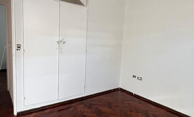 Departamento de 3 dormitorios a la venta Sarmiento al 700