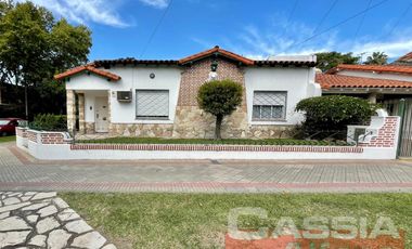 Casa - Lomas de Zamora Este