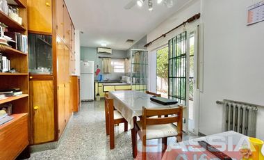 Casa - Lomas de Zamora Este