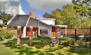 Amplia casa en zona residencial en San Bernardo