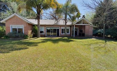Casa - Francisco Alvarez
