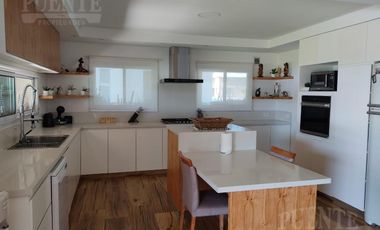 Casa - Horizontes al Sur - Venta con Renta hasta Marzo 2025