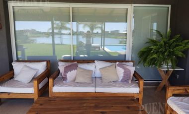 Casa - Horizontes al Sur - Venta con Renta hasta Marzo 2025