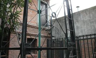 Casa en venta - 4 Dormitorios 5 Baños - 1302Mts2 - Pilar