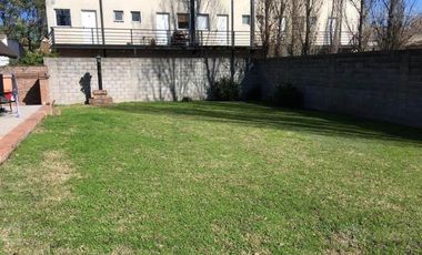 Casa en venta - 4 Dormitorios 5 Baños - 1302Mts2 - Pilar