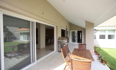 Casa a nuevo - Las Lomas Jockey - San Isidro