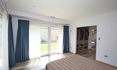 Casa a nuevo - Las Lomas Jockey - San Isidro