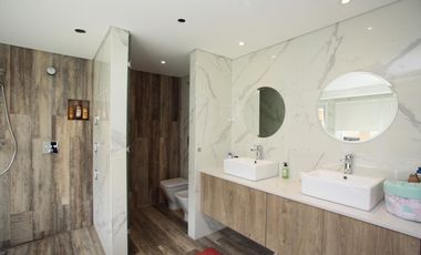 Casa a nuevo - Las Lomas Jockey - San Isidro