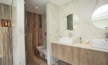 Casa a nuevo - Las Lomas Jockey - San Isidro
