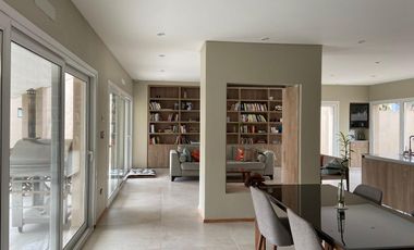 Casa a nuevo - Las Lomas Jockey - San Isidro