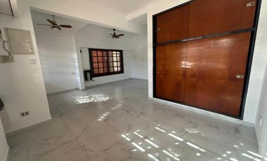 Casa en venta - 5 Dormitorios 5 Baños - Cocheras - 400Mts2 - La Plata