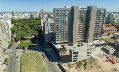 Venta departamento 4 ambientes a estrenar zona La Perla vista al mar con cochera
