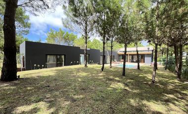 Casa en Alquiler - Barrio Residencial I Lote 87 de Costa Esmeralda - Alquiler Temporario