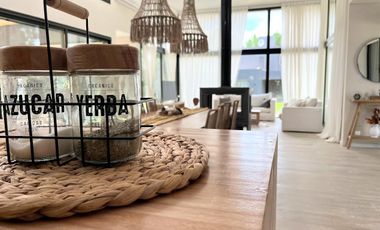 Casa en Alquiler - Barrio Residencial I Lote 87 de Costa Esmeralda - Alquiler Temporario