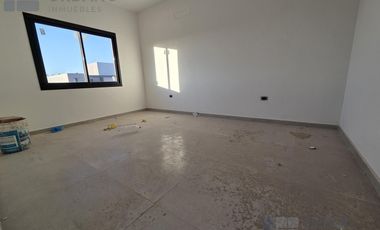 Casa en  DOCTA AVENIDA - MZA 96 LT 8