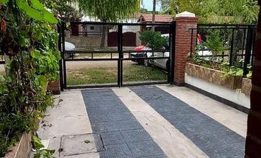 OPORTUNIDAD EN TRIPLEX!! ZONA MAR DE AJO!!