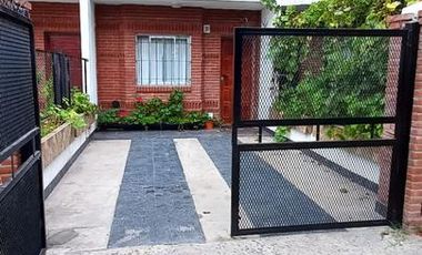 OPORTUNIDAD EN TRIPLEX!! ZONA MAR DE AJO!!