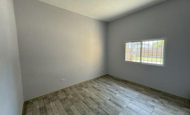 Casa en fray Luis Beltran