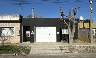 Casa en fray Luis Beltran