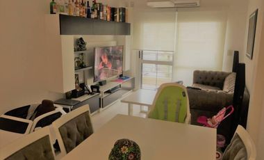 VENTA - EXCELENTE 3 AMBIENTES C/2 COCHERAS! SEMINUEVO!