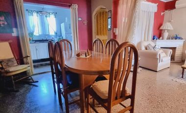 SE  VENDE PLANTA ALTA EN SANTA FE
