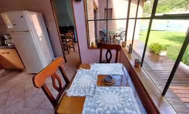Casa (en PH) - Venta  - Villa Gesell - 4 Ambientes - Gas Natural