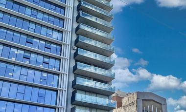Impecable Oficina 100 m2 en zona Nuñez Belrgrano con Balcón - Seguridad y cochera