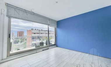 Impecable Oficina 100 m2 en zona Nuñez Belrgrano con Balcón - Seguridad y cochera