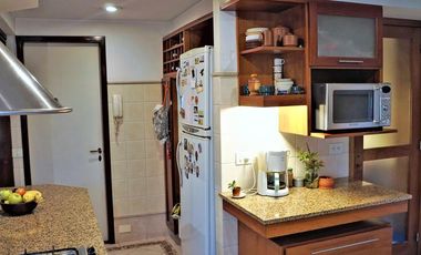 VENTA, CHALET EN EL CORAZÓN DE BARRIO PARQUE BERNAL