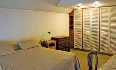 VENTA, CHALET EN EL CORAZÓN DE BARRIO PARQUE BERNAL