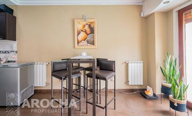 Casa en  Bernal - Venta