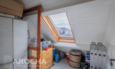 Casa en  Bernal - Venta