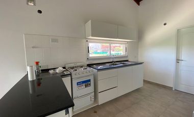 Lindísima casa en Santa Elena desarrollada en PB
