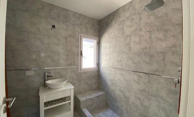 Lindísima casa en Santa Elena desarrollada en PB