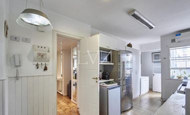 VENTA Departamento 4 ambientes con dependencia de servicio - Belgrano R