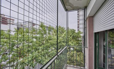 VENTA Departamento 4 ambientes con dependencia de servicio - Belgrano R