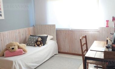 3 DORMITORIOS Y AREA DE SERVICIO. LOTE INTERNO.