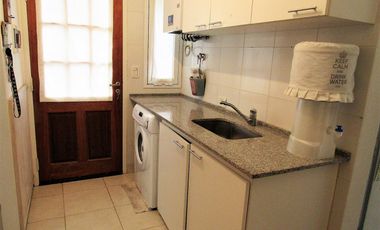 3 DORMITORIOS Y AREA DE SERVICIO. LOTE INTERNO.