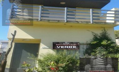 Cómodo Triplex en Mar De Ajo