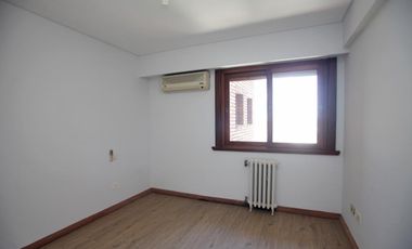 Muy buen departamento en venta en Martinez - 3 dormitorios - 2 cocheras